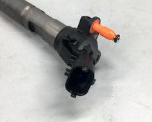 Carregar imagem no visualizador da galeria, Diesel Fuel Injector Bosch 5801540211 New for F1C engine - suonama