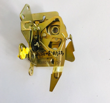 Charger l'image dans la galerie, door lock body assembly 93924715 93924714 for iveco daily 4x4 - suonama