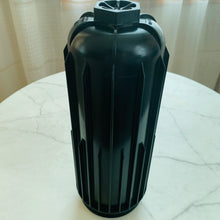 Charger l'image dans la galerie, Oil filter canister, dark housing with vertical ribs and center top