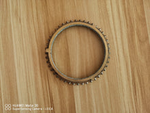 Carica l'immagine nel visualizzatore di Gallery, Circular metal ring gear with toothed rim for synchronizer