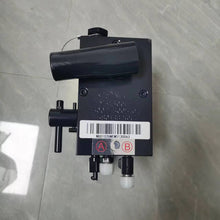 Cargar imagen en el visor de la Galería, cab lift pump 5801382655 for hongyan truck