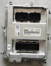 Carica l'immagine nel visualizzatore di Gallery, Engine control unit 504122542 0281020048 for cursor 13 truck – product image 1 | SUONAMA