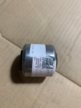Load image into Gallery viewer, shaft sleeve assembly 5801271414 for hongyan truck
