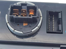 Load image into Gallery viewer, Air conditioning panel with AC switch assembly C00103470 for Maxus V80
