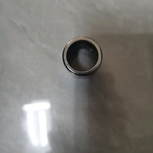 Load image into Gallery viewer, front and rear needle roller bearing of the fork shaft 8874121 for daily 2840.6 gearbox
