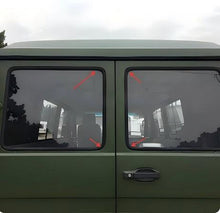 Görseli Galeri görüntüleyiciye yükleyin, 4x4 için arka kapı camı sızdırmazlık şeridi, araç kapısına kauçuk pencere contası
