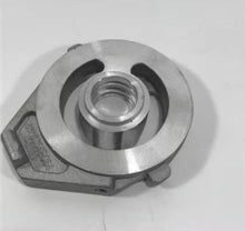 Load image into Gallery viewer, oil cooler assembly 4866350  for daily 4x2 4x4
