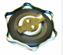 Load image into Gallery viewer, oil filer cap 4232606 for daily4x4 4x2 2.5L
