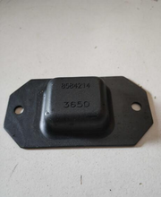 Load image into Gallery viewer, elastic cushion block 8584214 for iveco daily 4x4 - suonama
