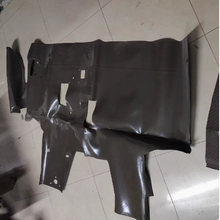 Load image into Gallery viewer, Front floor rubber 93931687 97242695 97254067 for daily 4x4 – product image 8 | SUONAMA

