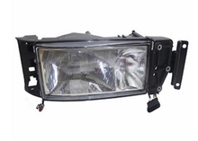 Load image into Gallery viewer, Head lamp 500305102 4861793 500305103 4861794 for truck eurotech – product image 2 | SUONAMA
