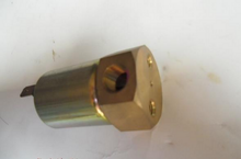 Load image into Gallery viewer, Electric solenoid valve, brass end plate with central port and metal cylinder body
