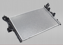 Load image into Gallery viewer, radiator 5801777325 for iveco daily 4x2 - suonama
