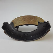 Load image into Gallery viewer, parking brake pad 504063798 504066511 97360351 C1906403 for iveco daily 4x2 4-wheel disc brake - suonama
