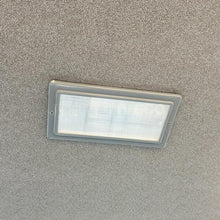 Load image into Gallery viewer, car ceiling light 4823450 for daily4x4 4x2
