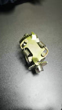 Load and play video in Gallery viewer, rear brake adjusting assembly 8198934 for daily 4x4
