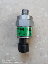 Load image into Gallery viewer, water pressure sensor 69502214 for daily 4x2
